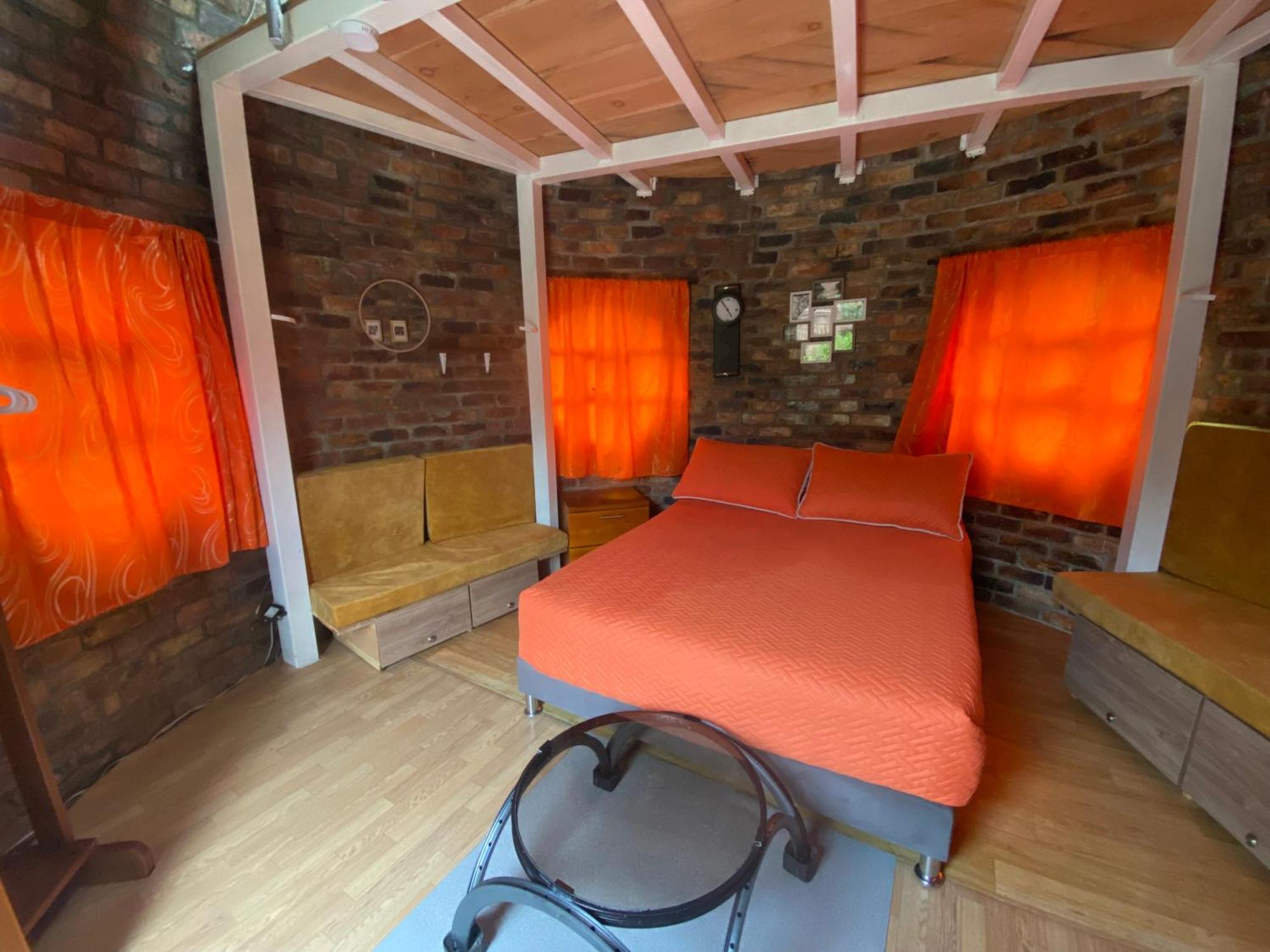 Holiday home El Domo Macanal